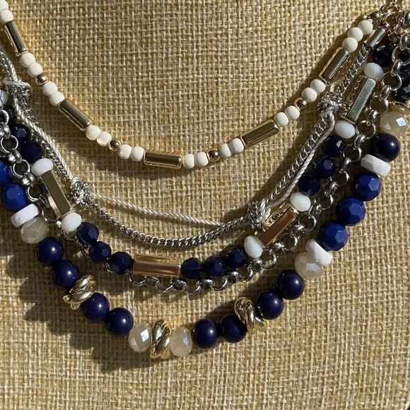 Fashion Elegant Blue MultiColor Stone Slides Necklace, NEW🌸NWT - Picture 2 of 8